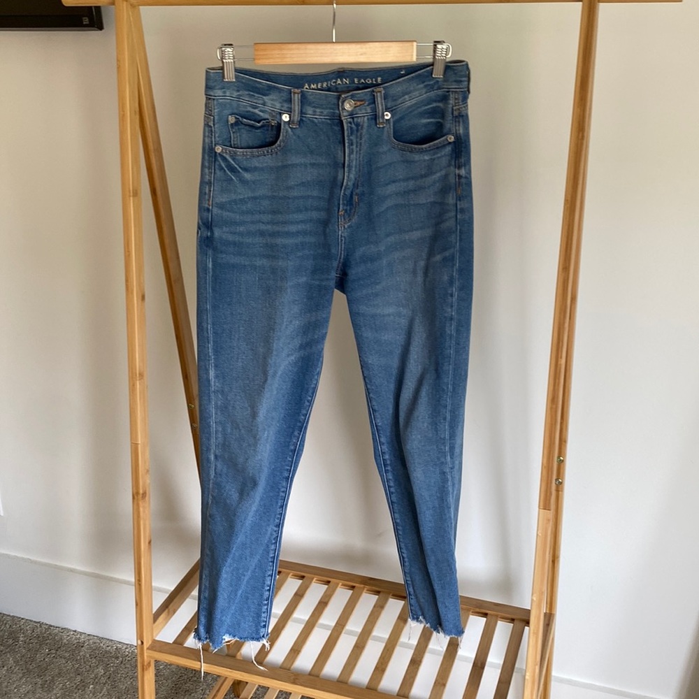 AE Mom Jean